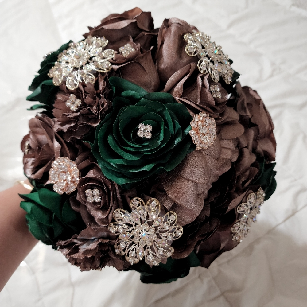 Sweet 16/ Quince/ Wedding Rhinestone Brooch Bouquet